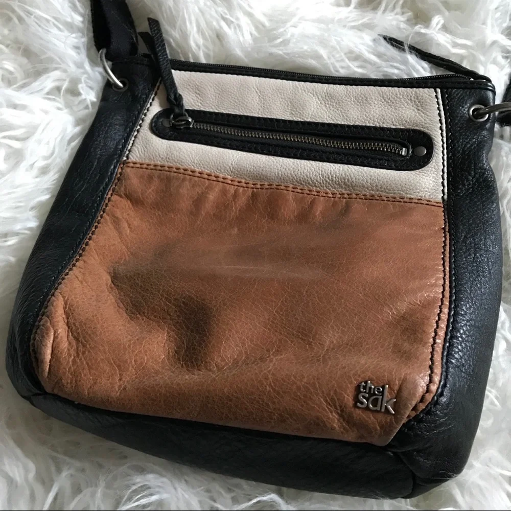 The Sak Laurel crossbody leather‎ handbag EUC